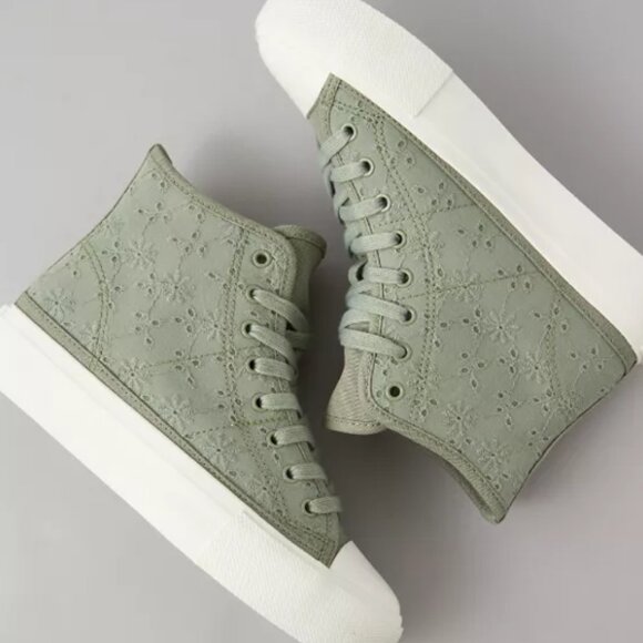 AMERICAN EAGLE High-Top Sneaker Size 8 - Picture 3 of 11